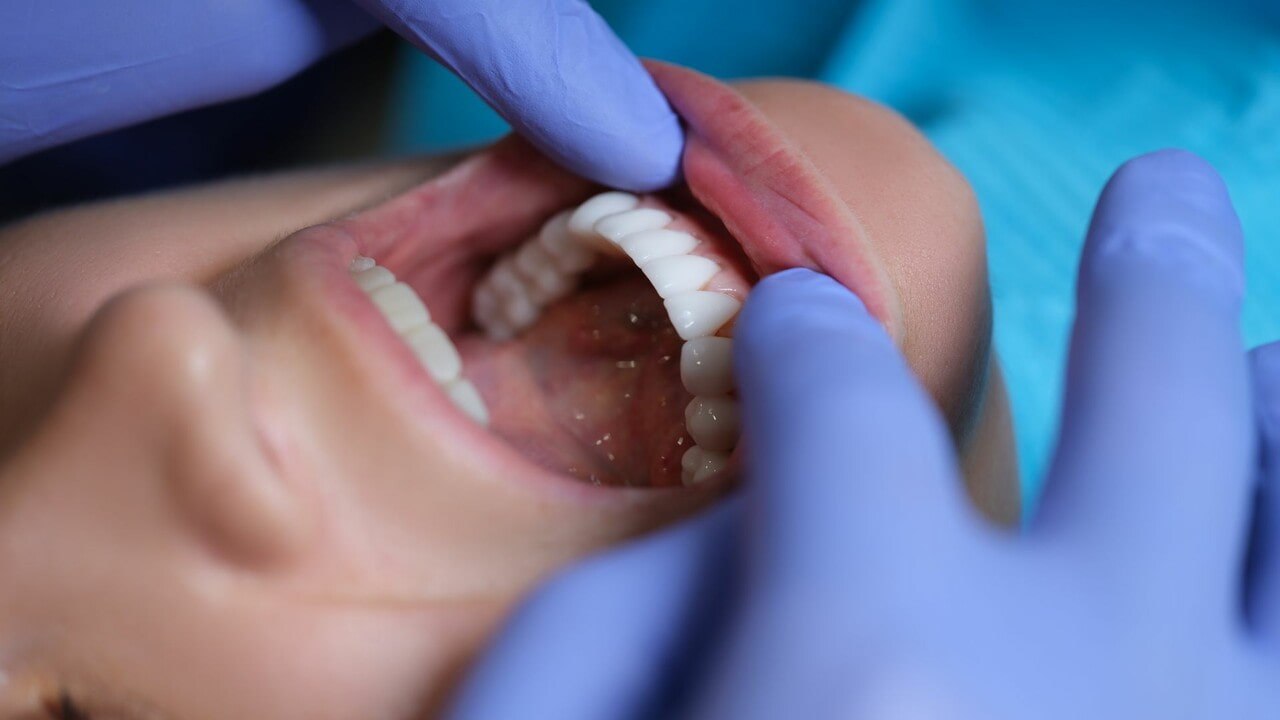 Oral-Surgery-Image-Banner.jpg